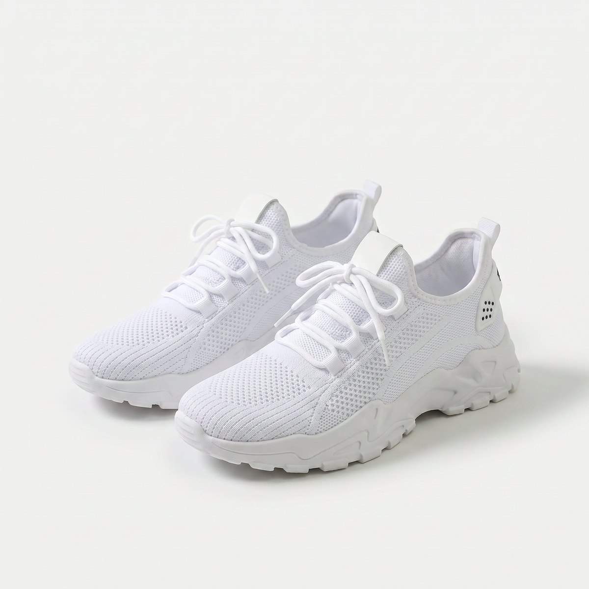 Altura | Zapatillas blancas con plataforma de moda