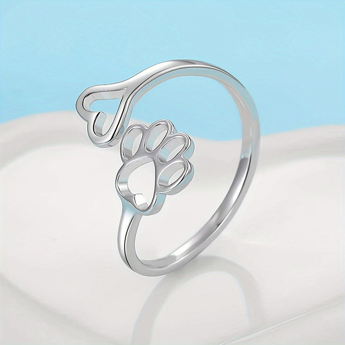 Anillo “Huella de Amor” elegante y romántico