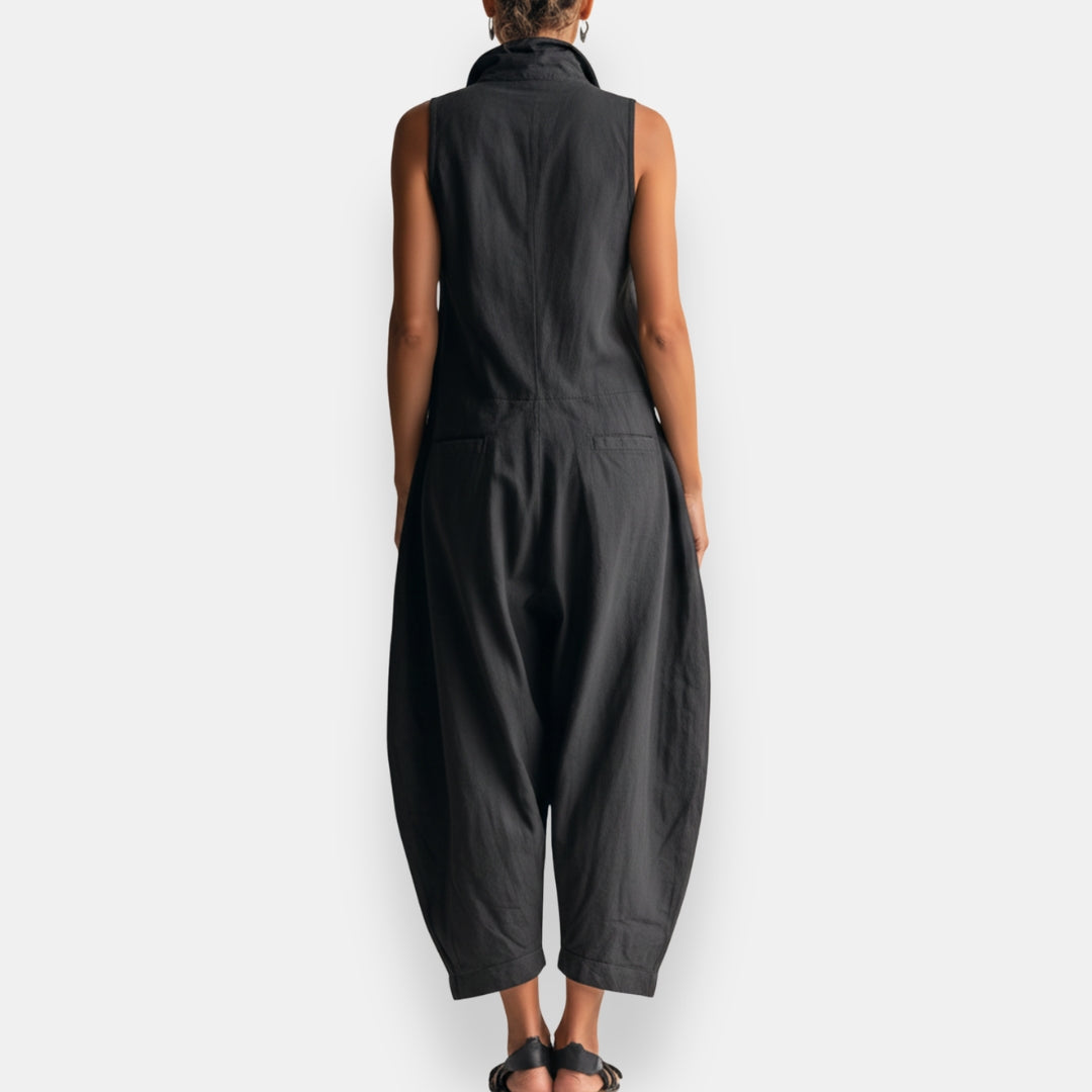 Gaia | Mono oversize con elegante cuello alto