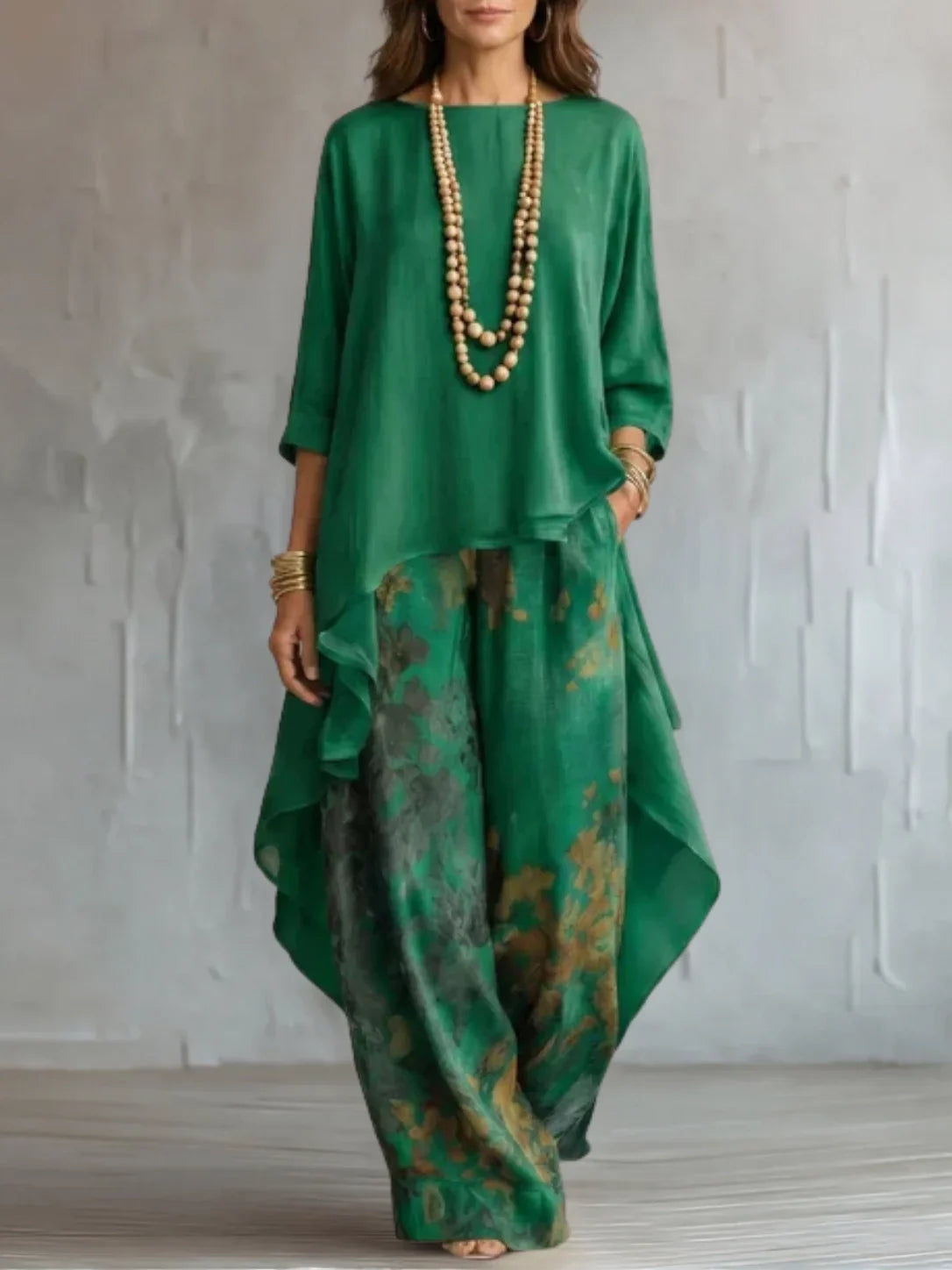 Ginevra | Elegante conjunto floral asimétrico