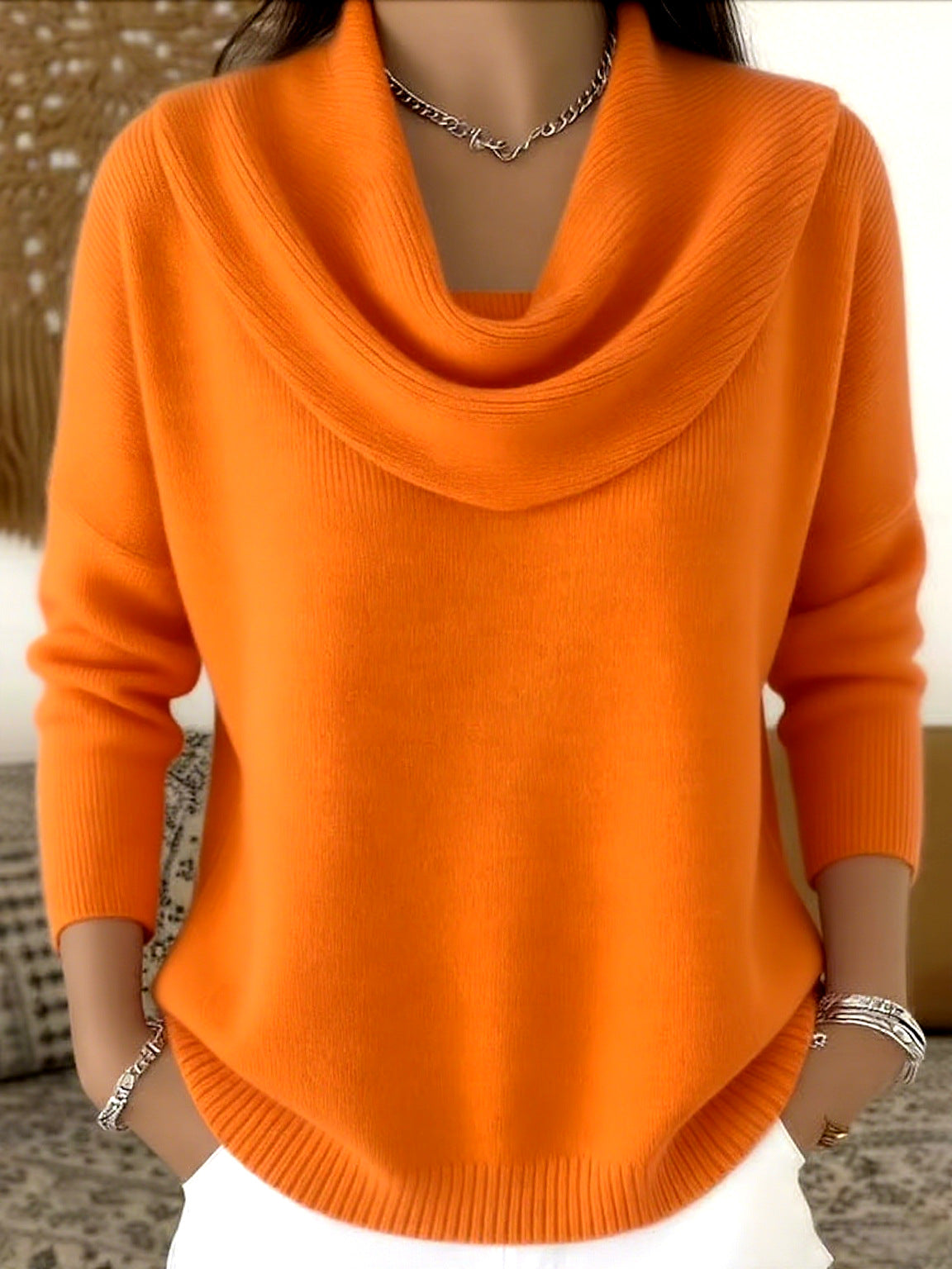 Iole | Elegante suéter con cuello drapeado