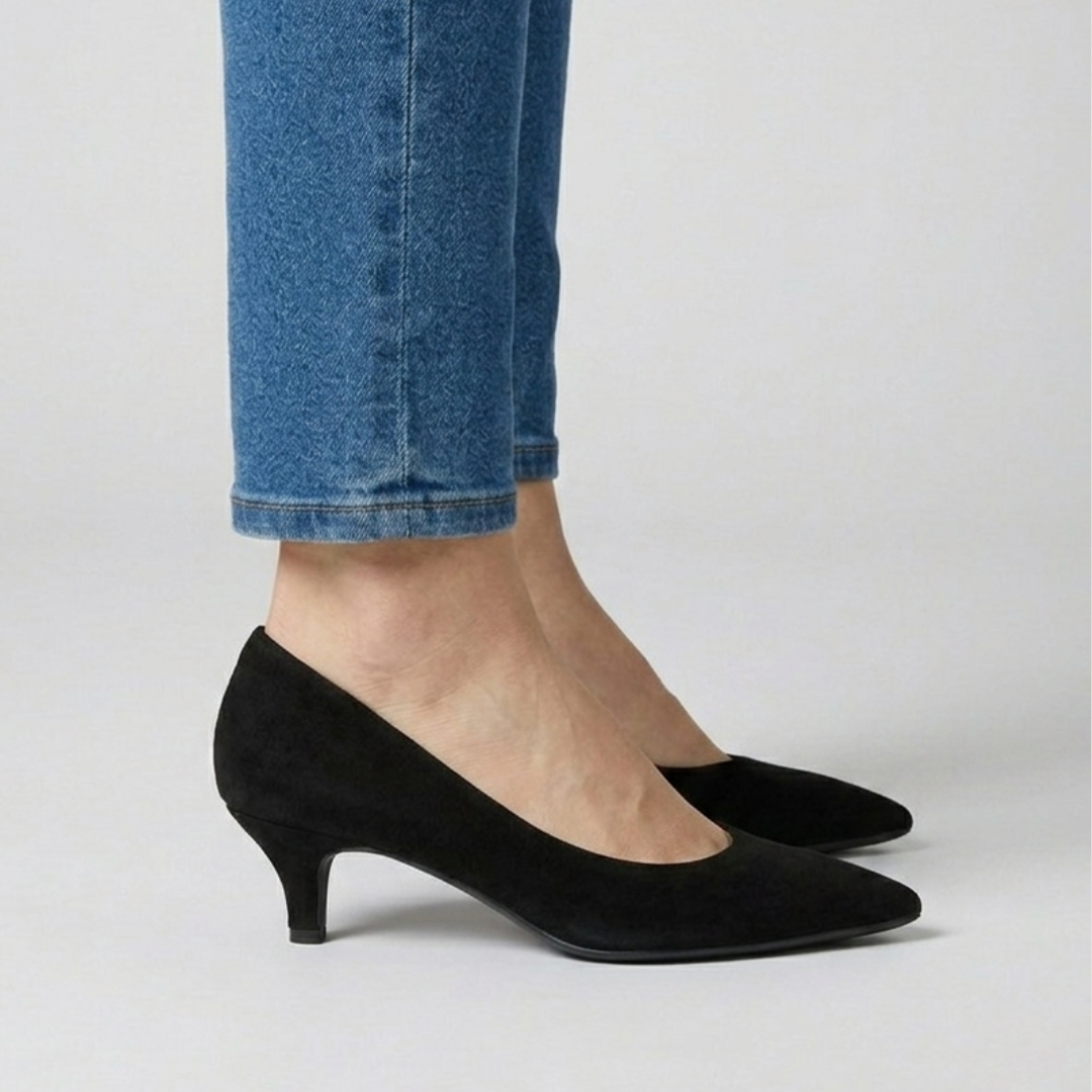 Victorie | Zapatos de salón de ante con elegante tacón kitten